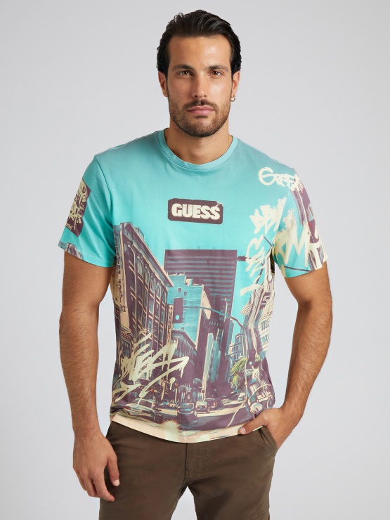 Bela Majica Z Več Maxi Potiskom Guess