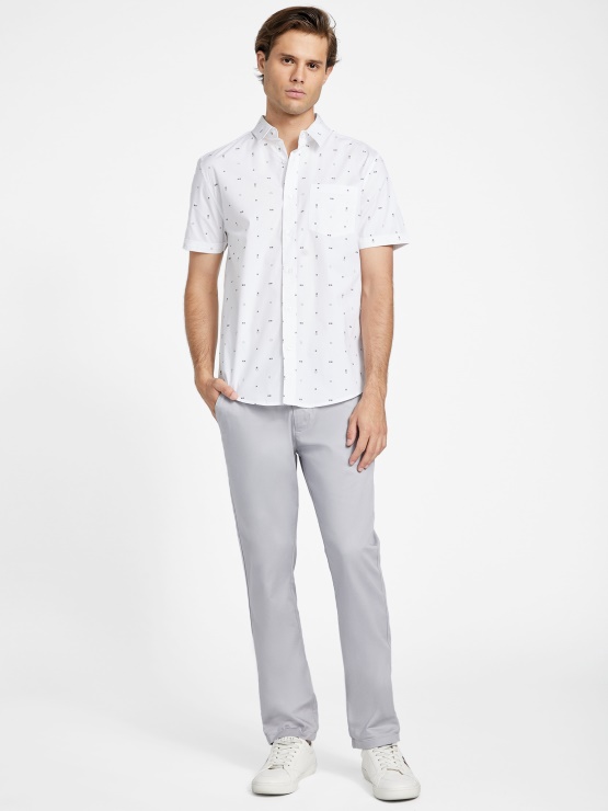 čisto Bela Srajca Z Geometrijskim Potiskom Guess Dusan