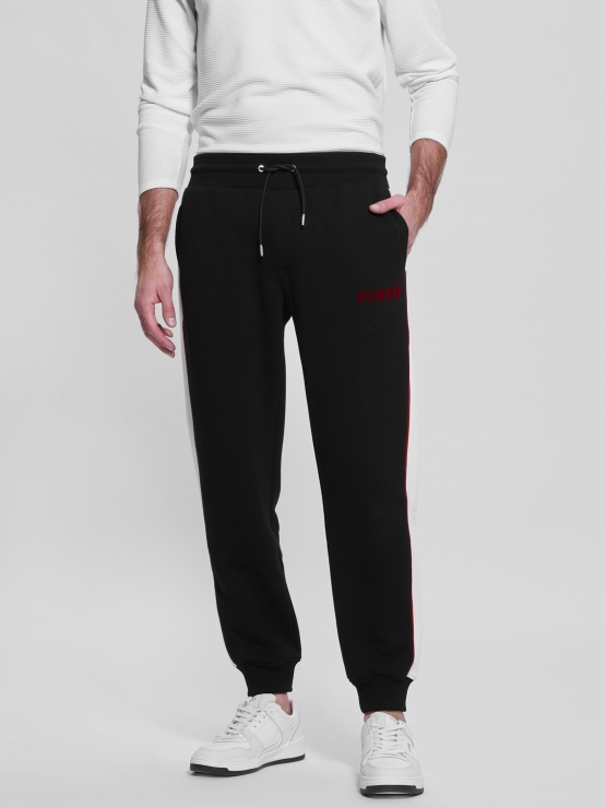 Guess Eco Matty Joggerji Jet črne Barve